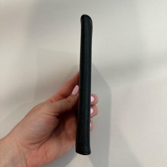 Kate Spade Cedar Street Passport Holder Card Wallet Black Leather Polka Dot - Picture 8 of 13